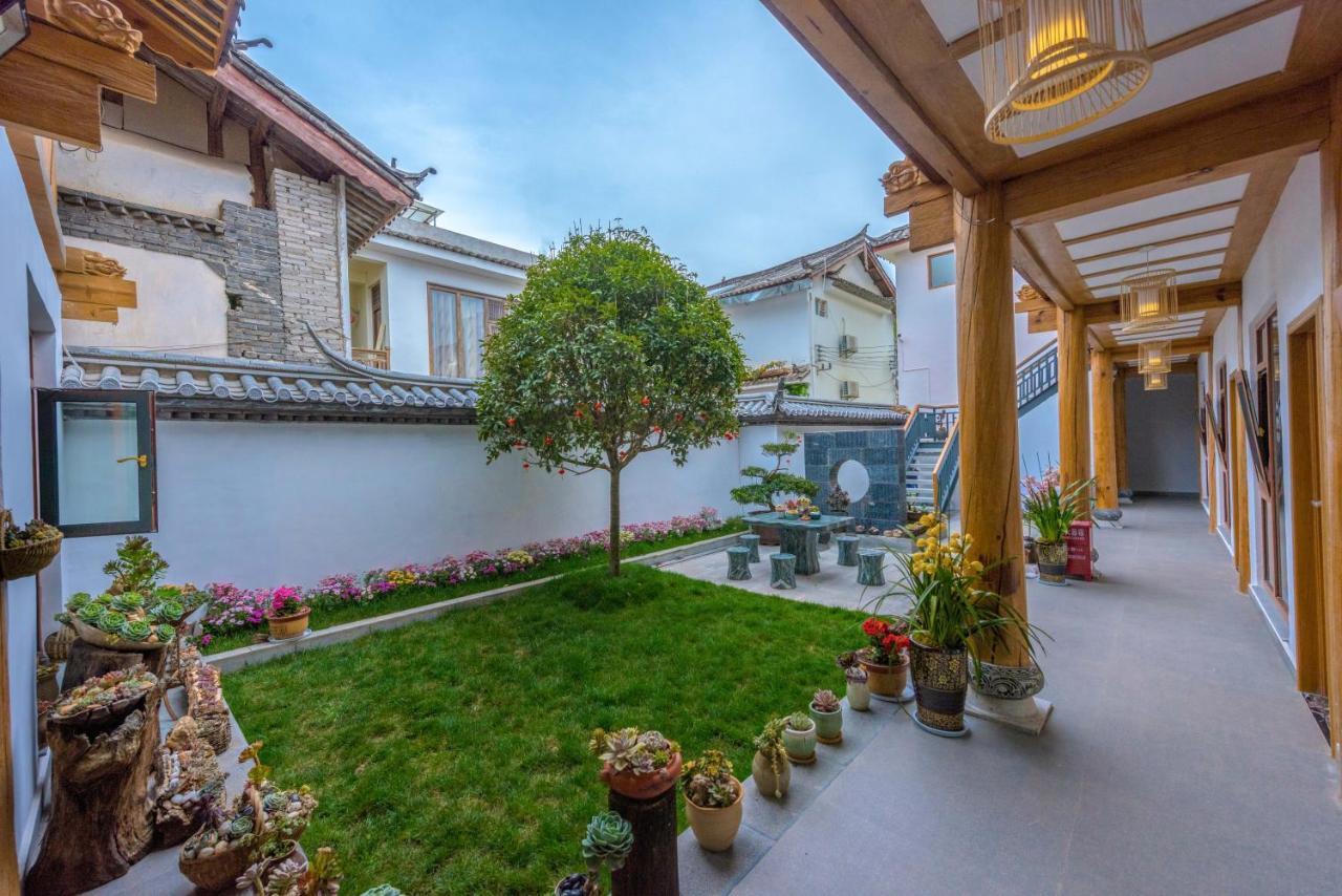 Peer & Forever Guest House Lijiang  Exterior photo